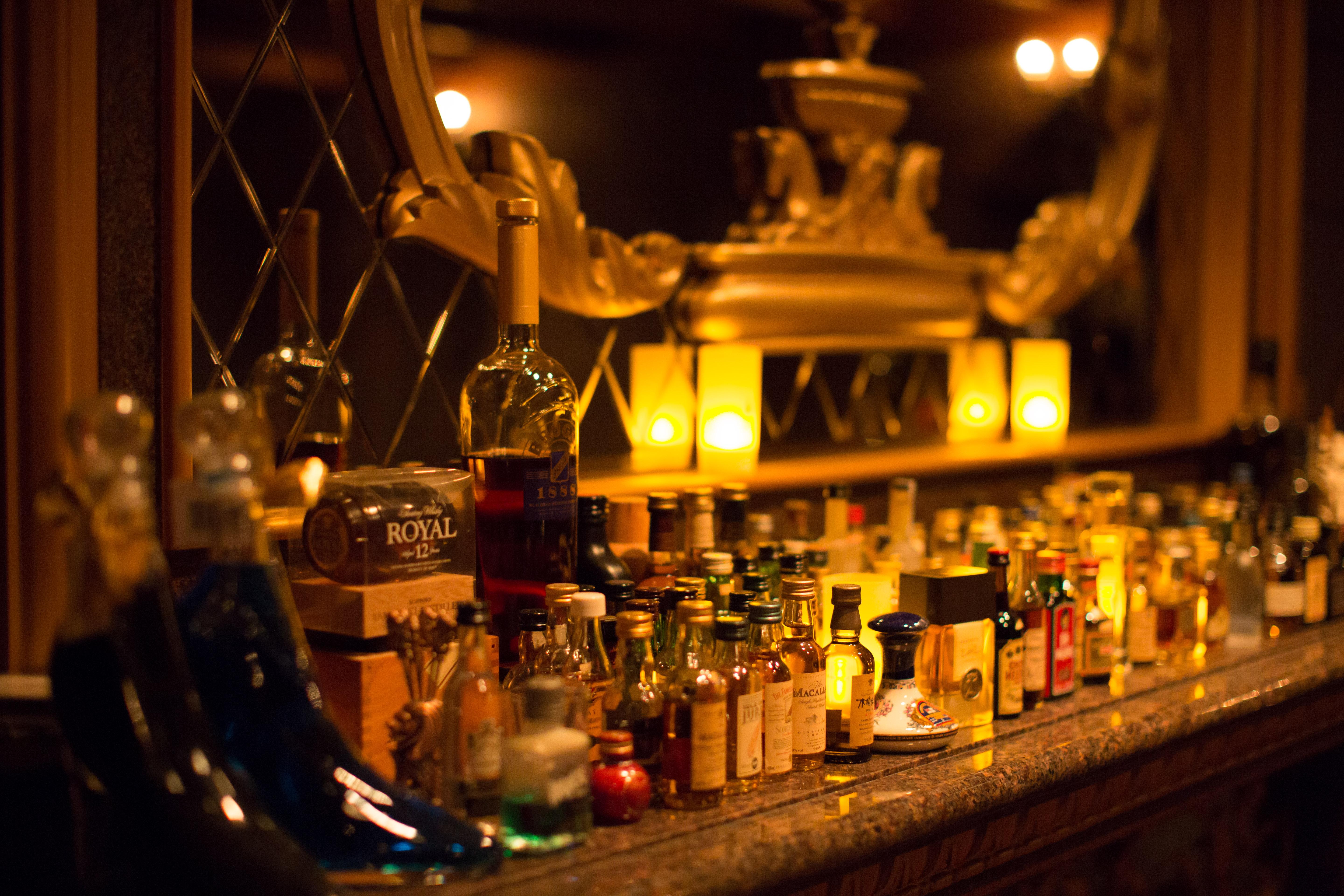 Nagoya Tokyu Hotel Luaran gambar A selection of Scotch whiskies