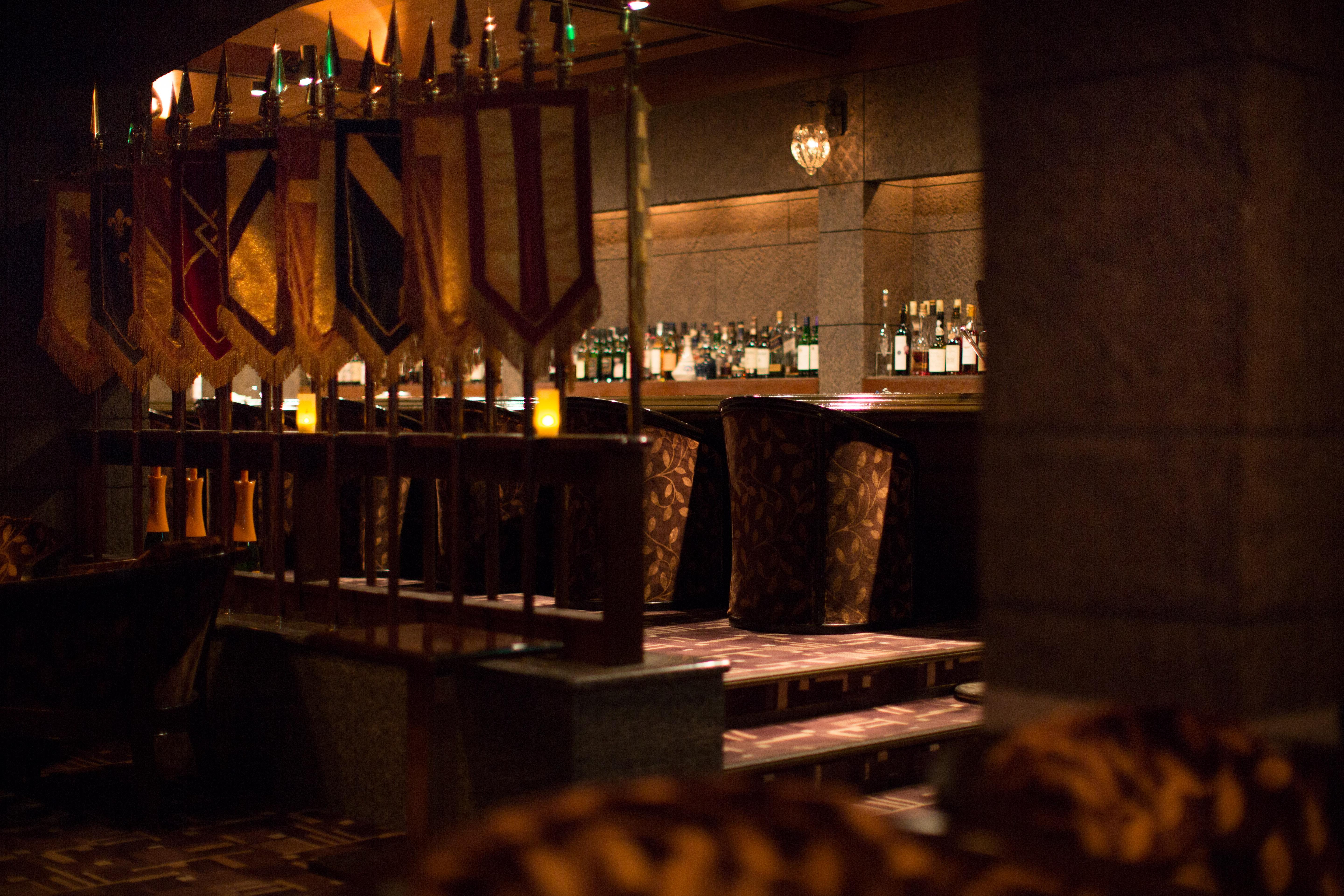 Nagoya Tokyu Hotel Luaran gambar The bar at the Old Fashioned Tavern